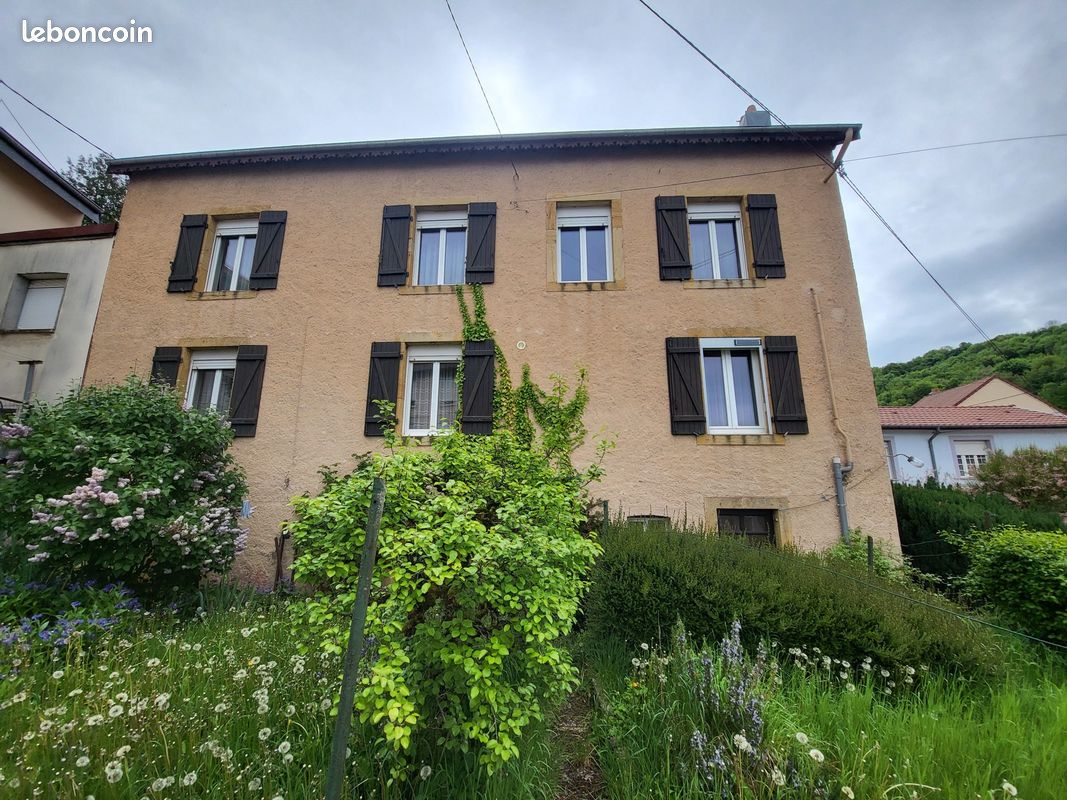 Maison 4 pièces 101 m² · à Réhon · 101 m² · 190 000 €