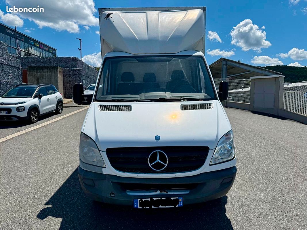 PAYEZ EN 3, 4 OU 10 FOIS * MERCEDES SPRINTER 513 CDI 129ch 7CV CAISSE CARRÉE GRAND VOLUME 20M3 * GARANTIE 12 MOIS (image 2)