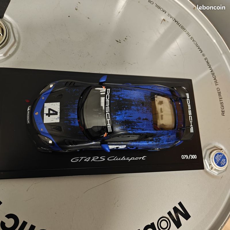 1:18 SPARK PORSCHE 718 Caïmans GT4 Rs (982) Rubystone Red Limitée Wap
