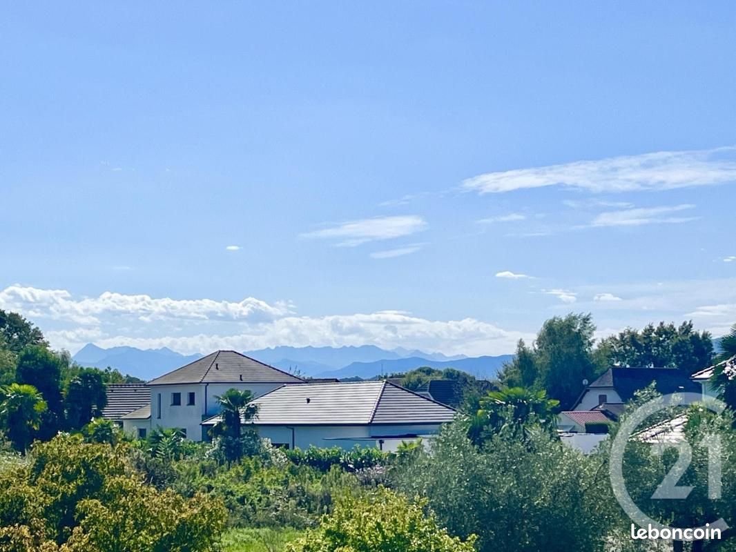 Terrain 1 197 m² Idron · 139 000 €