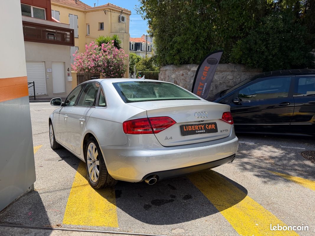 Audi A4 2.7 TDi V6 190 CV / Ambition Luxe / Boîte auto / Caméra / Km Réel (image 7)