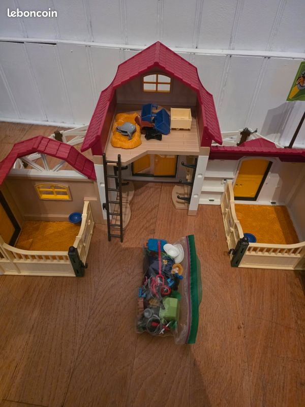 Lot écurie playmobil (image 2)