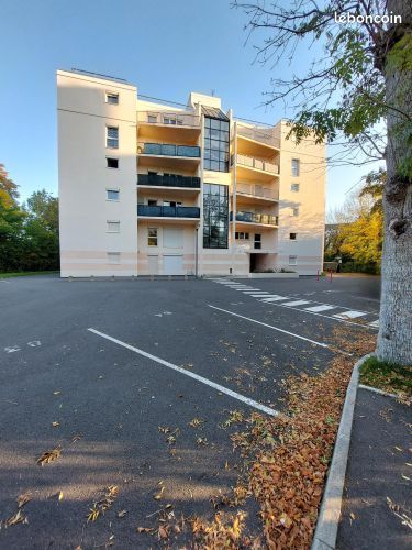 Appartement 3 pièces 70 m² · à Bourges · 70 m² · 103 000 €