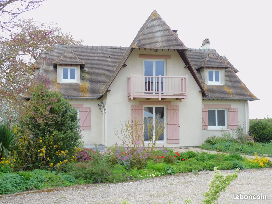 Maison 6 pièces 140 m² · à Ormes · 140 m² · 295 000 €