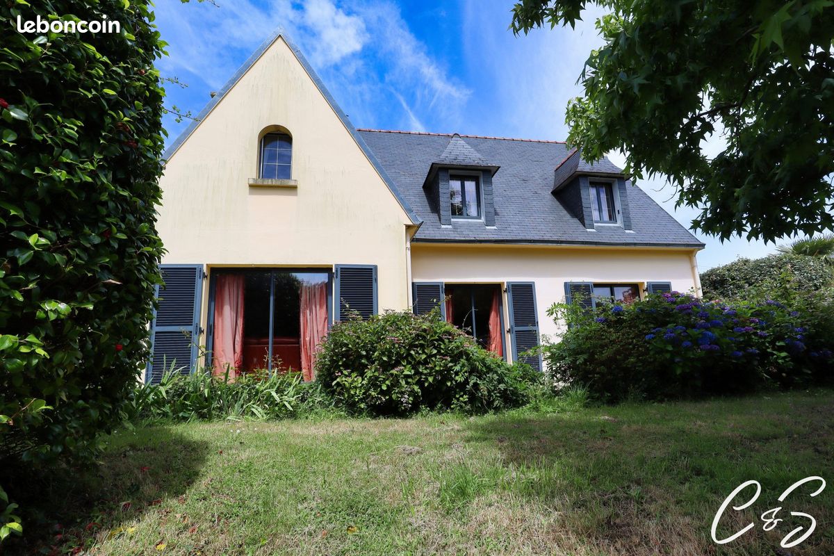 Maison 6 pièces 155 m² · à Plomeur · 155 m² · 384 800 €