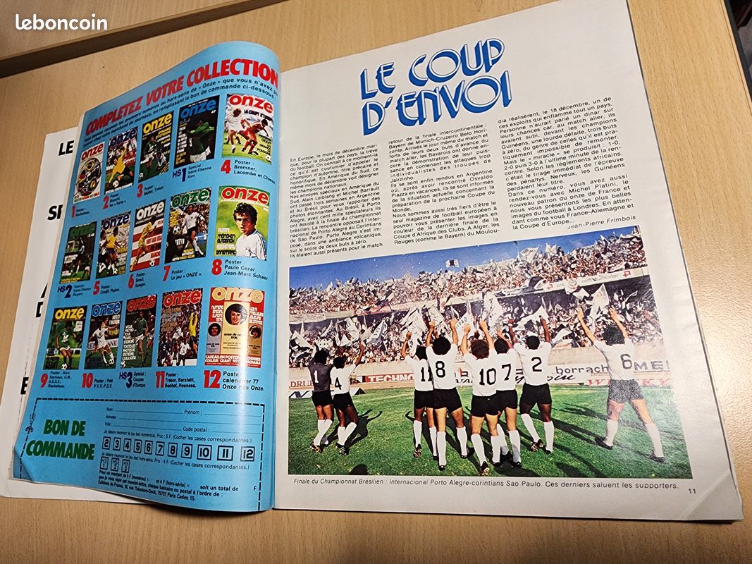 ONZE N° 22 OCTOBRE 1977 ENCART SPECIAL PSG ET AVEC POSTER RFA