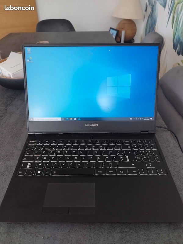 Contour D'écran Complet Avec écran Pour Lenovo Legion Y530-15ICH (occasion)