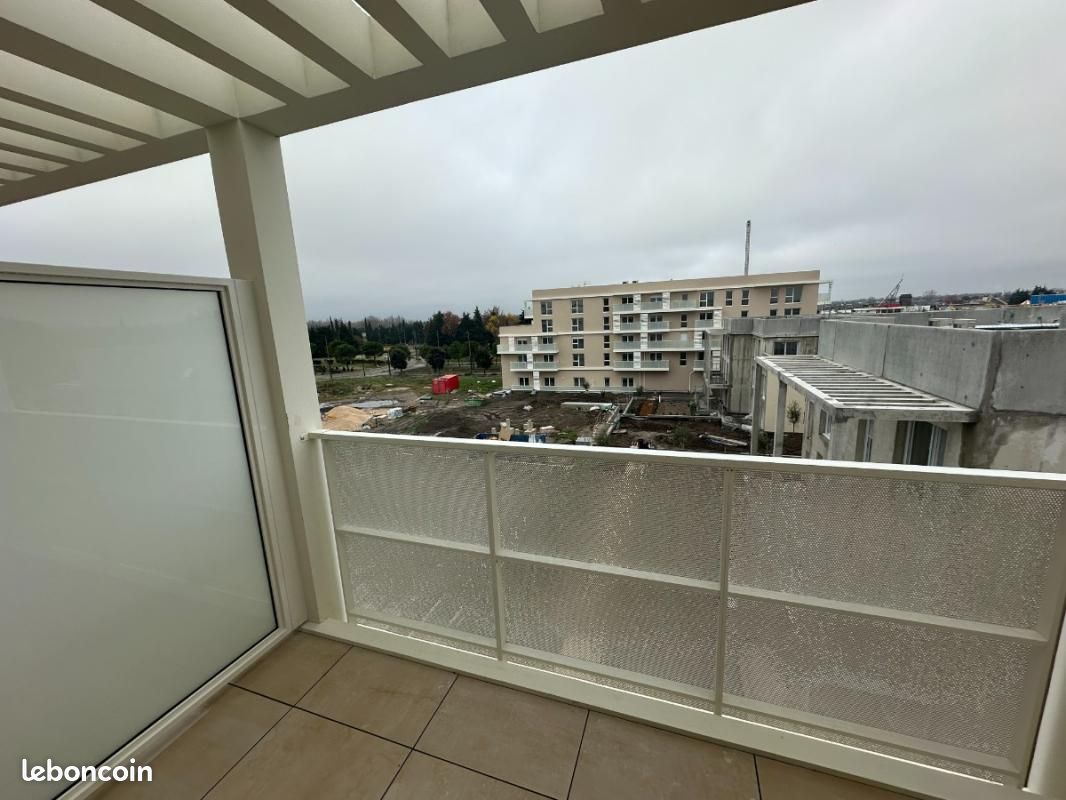 Appartement 1 pièce 27 m² · à Monteux · 27 m² · 465 €/mois