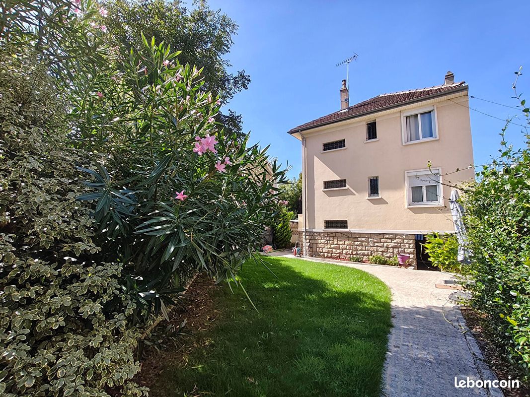 Maison 5 pièces 100 m² · à Villemomble · 100 m² · 395 000 €