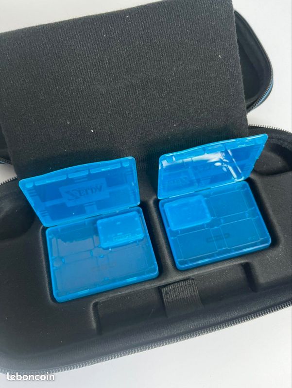 Nintendo Switch et accessoires +3 jeux+ Manette et chargeur (image 9)