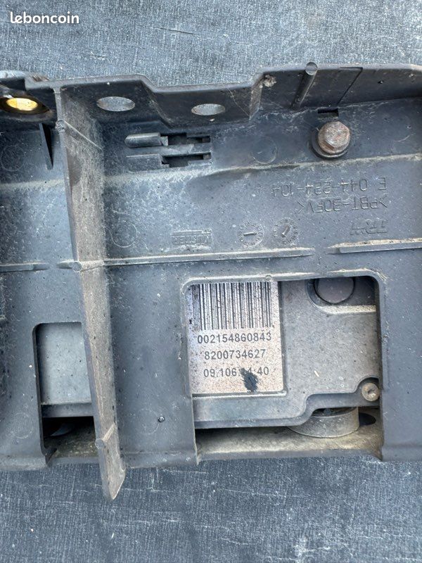 Moteur frein à main Renault scenic 2 (image 2)