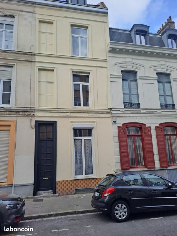 Immeuble 5 pièces 102 m² · à Lille · 102 m² · 495 000 €