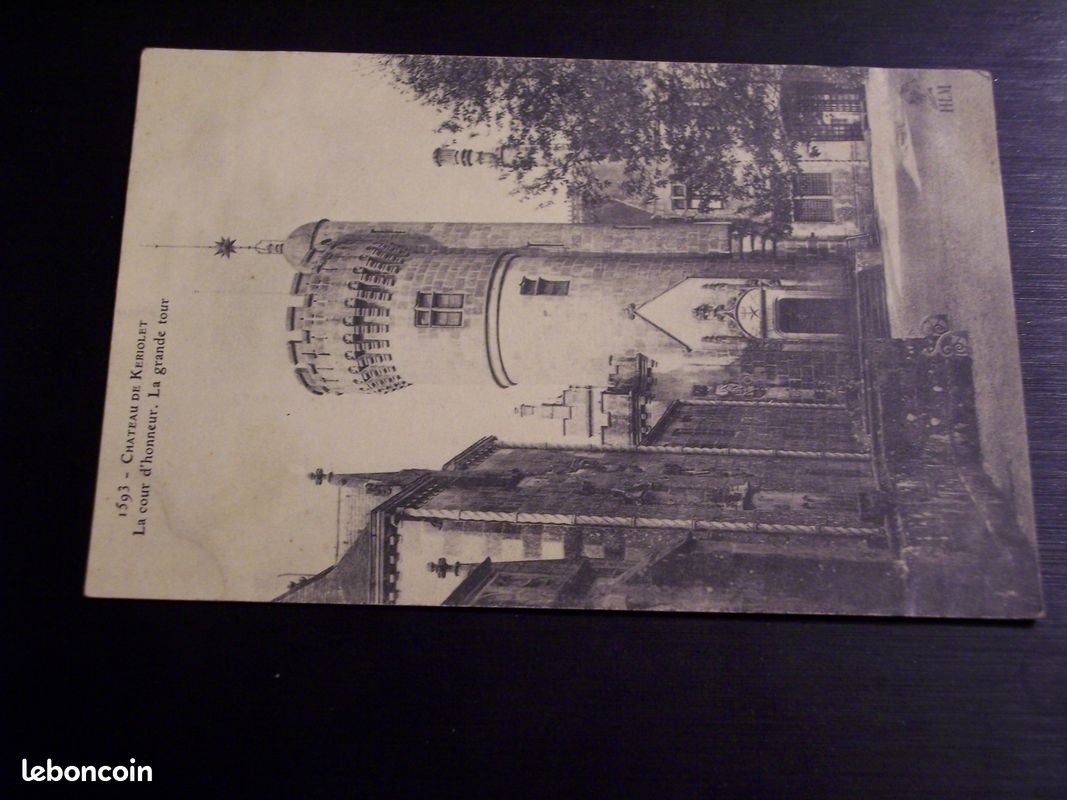 CPA Keriolet château cour d'honneur grande tour AZL (image 1)