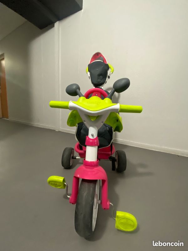 Tricycle smooby rose et vert (image 1)