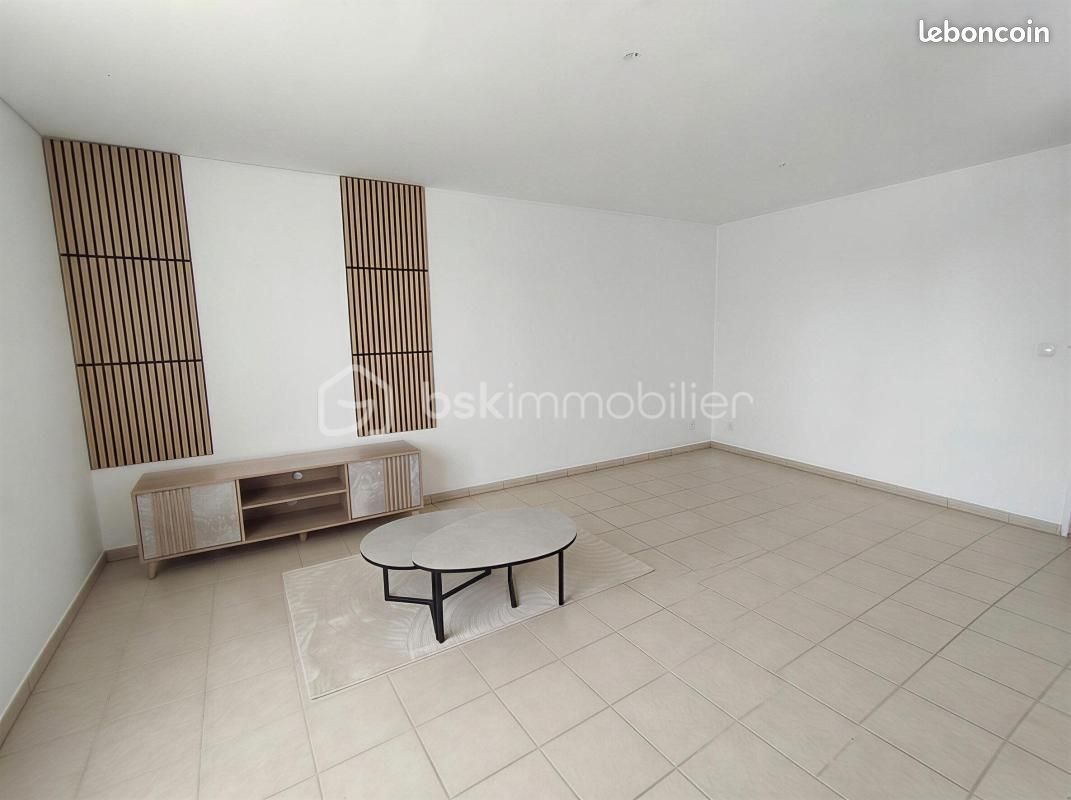 Appartement 2 pièces 55 m² · à Saint-Denis · 55 m² · 129 000 €