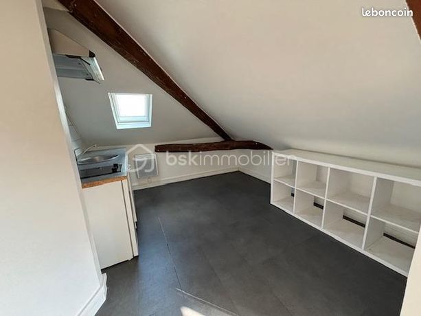 https://img.leboncoin.fr/api/v1/lbcpb1/images/58/8d/37/588d37f298b8547ea03b00b796f897c9a73d6336.jpg?rule=ad-image