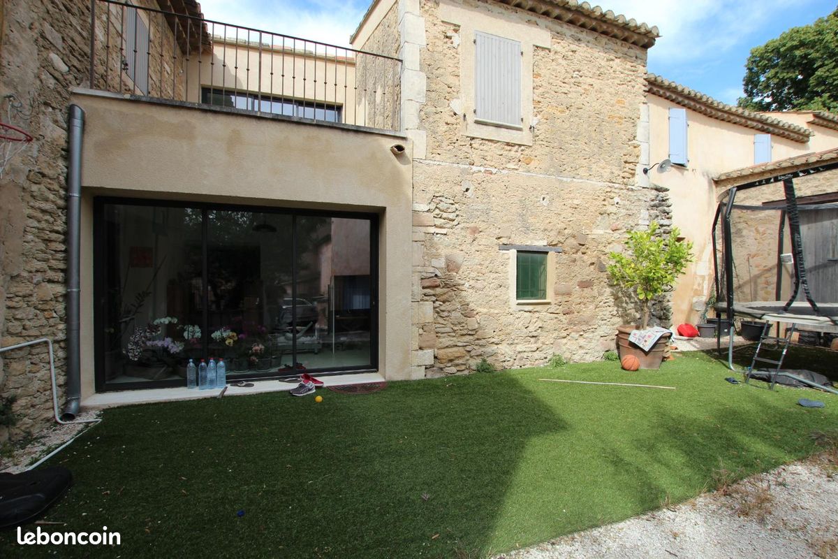 Maison 4 pièces 113 m² · à Oppède · 113 m² · 1 133 €/mois
