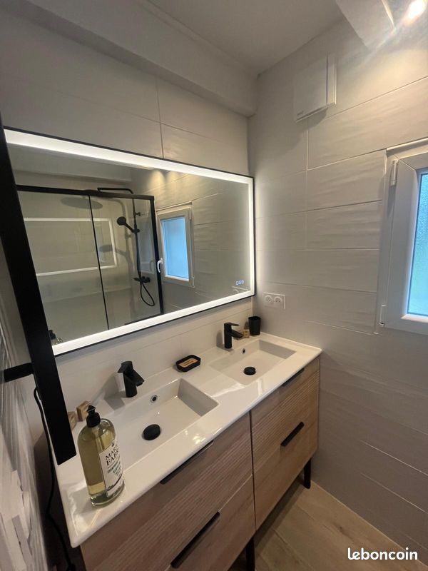 Gite 5 pers rénové, 1 chambre + 1 chambre en duplex, avec grande piscine partagée avec 2nd gîte et jardin en Provence (image 19)