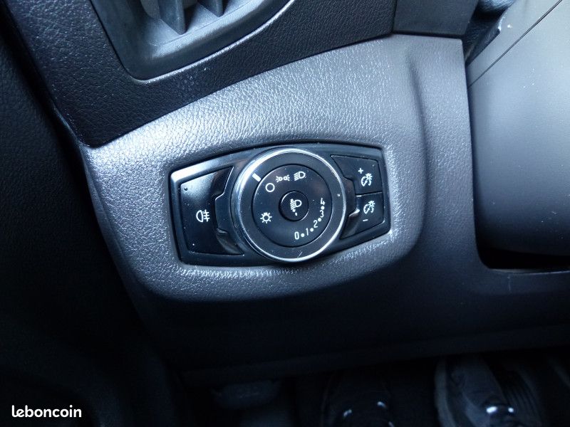 Ford TRANSIT CONNECT L1 1.5 TD 100CH STOP&START AMBIENTE (image 20)