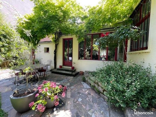 Maison 6 pièces 186 m²