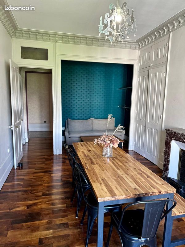 Appartement 4 pièces 100 m² · à Grenoble · 100 m² · 1 390 €