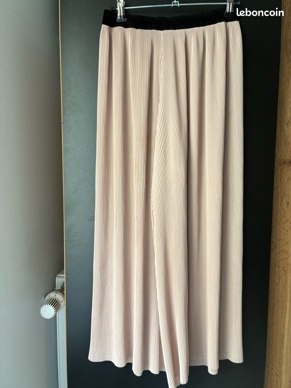 Pantalon fluide rose et noir Zara taille S (image 3)