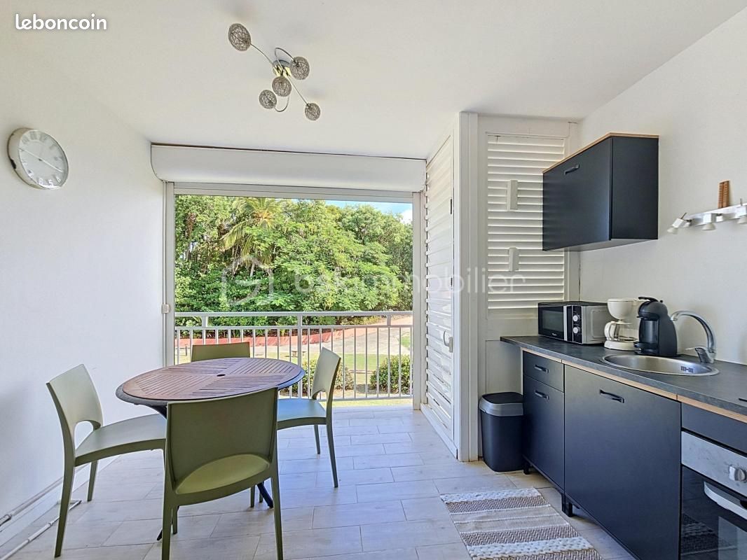 Appartement 1 pièce 20 m² · à Saint-François · 20 m² · 130 000 €