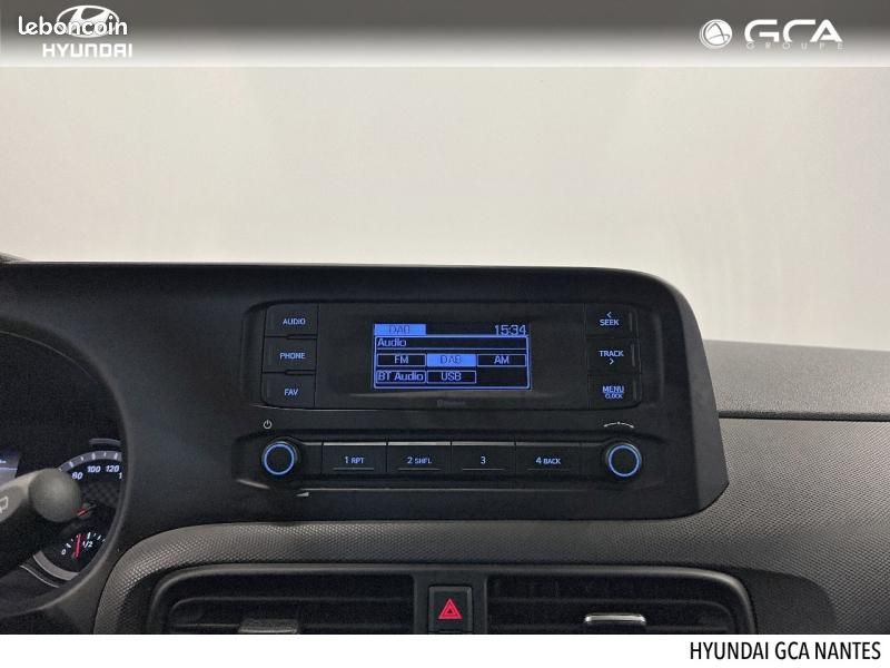 Hyundai i10 1.0 67ch ECO Intuitive (image 12)