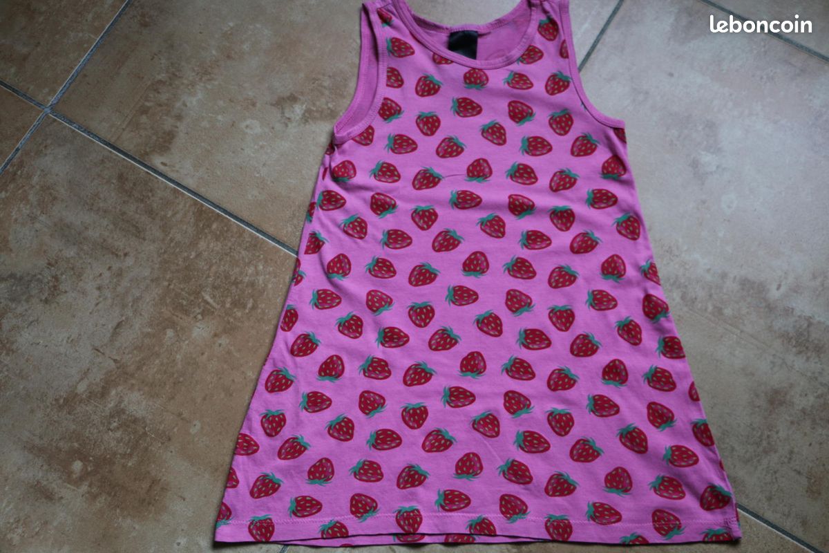Robe fraises - Fille 3/4 ans (image 1)