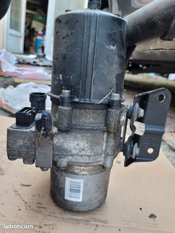 PIECES AUTO D'OCCASION - - MOTEUR ELECTRIQUE LIQUIDE DE DIRECTION ASSISTEE - DIRECTION ASSISTEE CITROEN C4 - B2-387511 - Auto