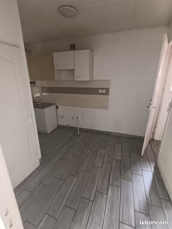 Maison 3 pièces 70 m² · à Andrézieux-Bouthéon · 70 m² · 500 €/mois