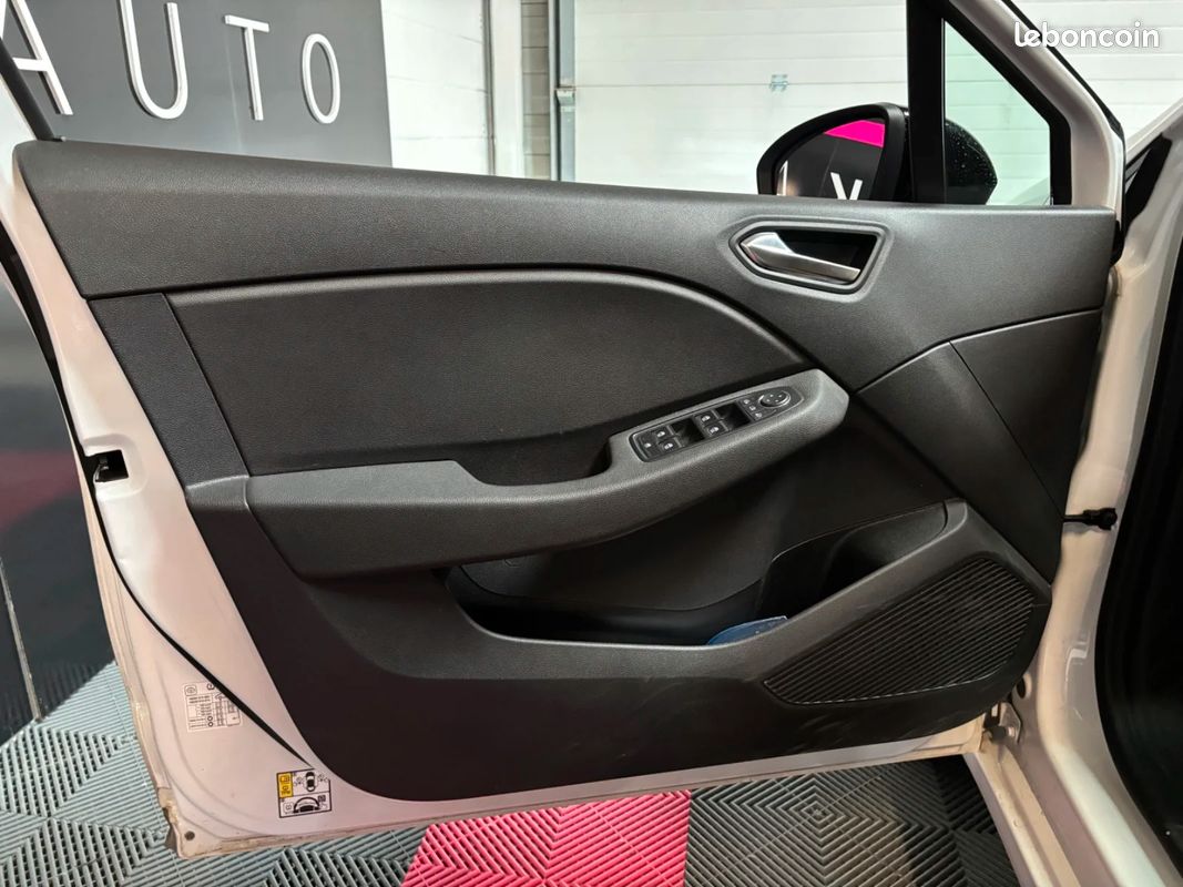 Renault CLIO V Clio TCe 90 (image 18)