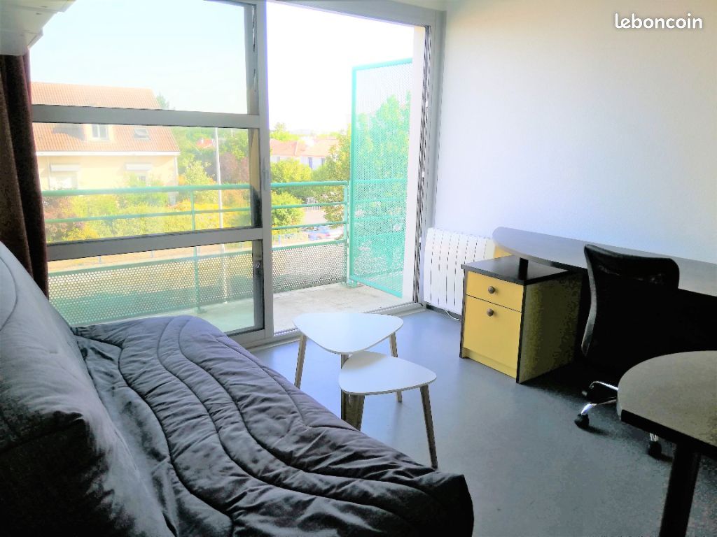 Appartement 1 pièce 15 m² - Poitiers 86000 (image principale 2)