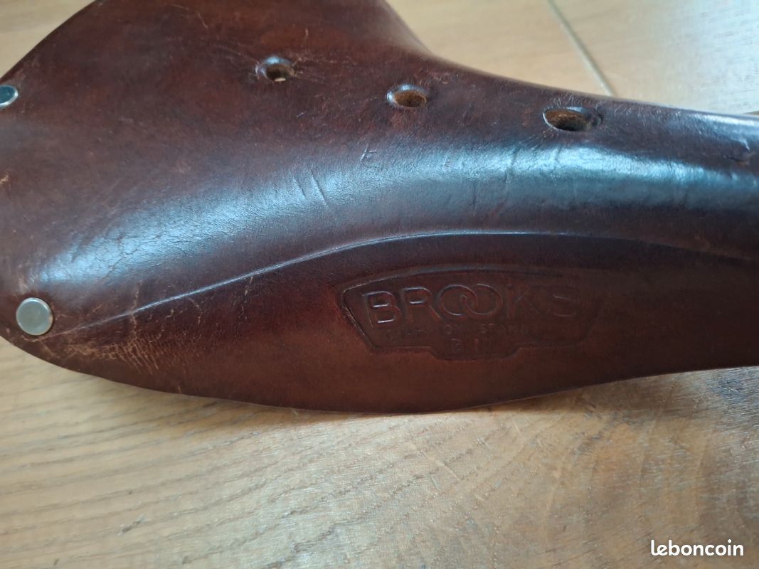SELLE IDÉALE 90 Spéciale Compétition TB Neuve De Stock NOS !!! EUR 150