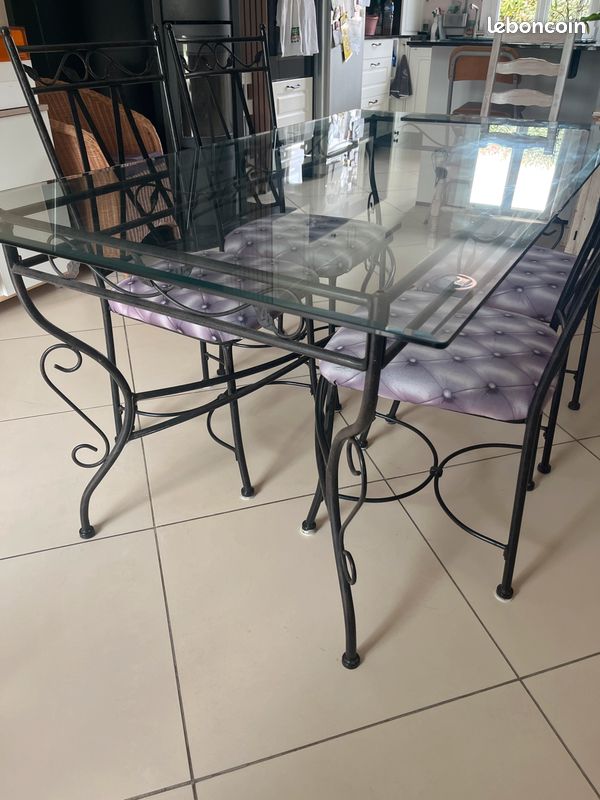 Table et chaise en fer (image 3)