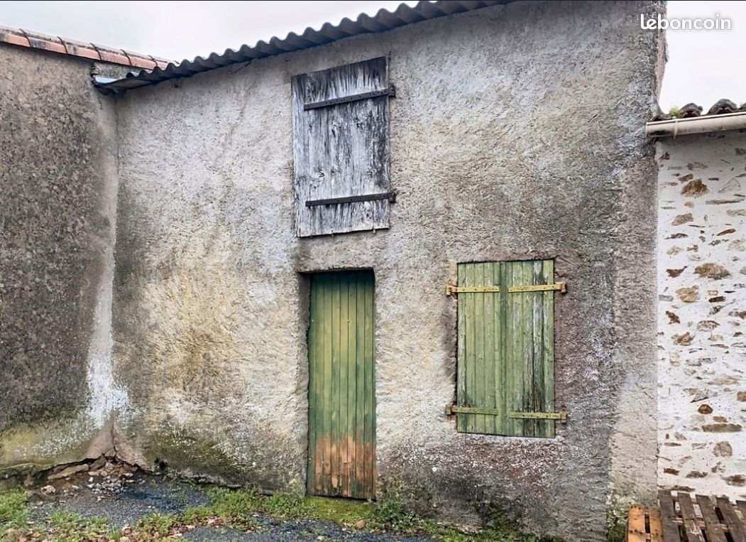 Local commercial 1 pièce 60 m² · à Mouzillon · 60 m² · 17 000 €