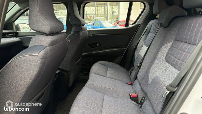 Renault 4 E-Tech Electrique 150ch Techno autonomie confort (image 13)