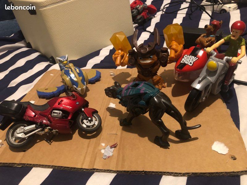 Lot jouets pour enfants (image 1)