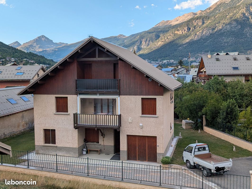 Maison 7 pièces 139 m² · à Briançon · 139 m² · 750 000 €
