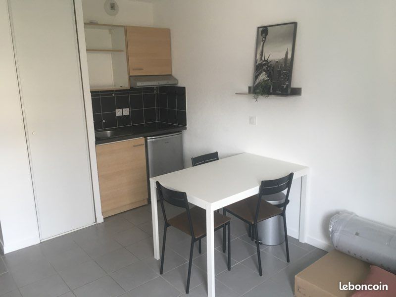 Appartement 1 pièce 20 m² · à Grenoble · 20 m² · 460 €/mois