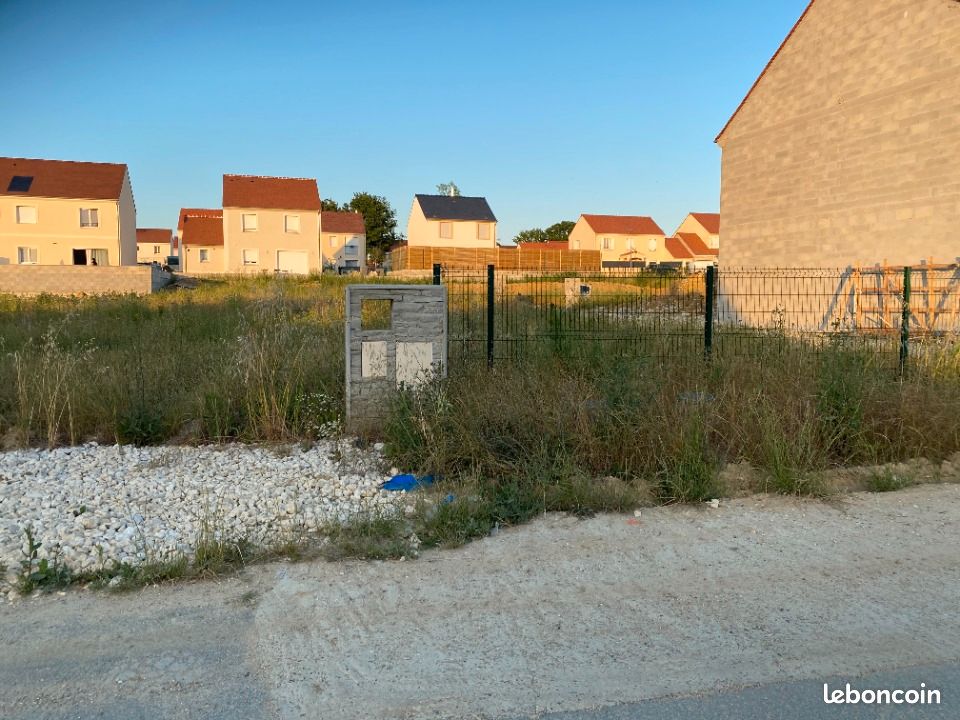 Terrain 324 m² Condecourt · à Condécourt · 125 000 €