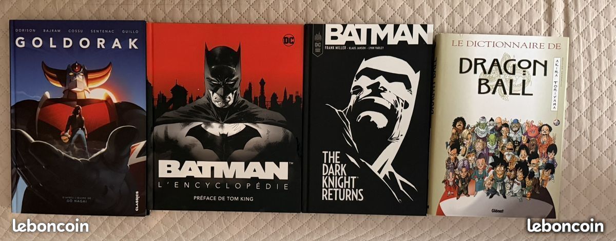 Lot de 4 beaux livres Comics & Manga – Batman, Goldorak, Dragon Ball (image 1)