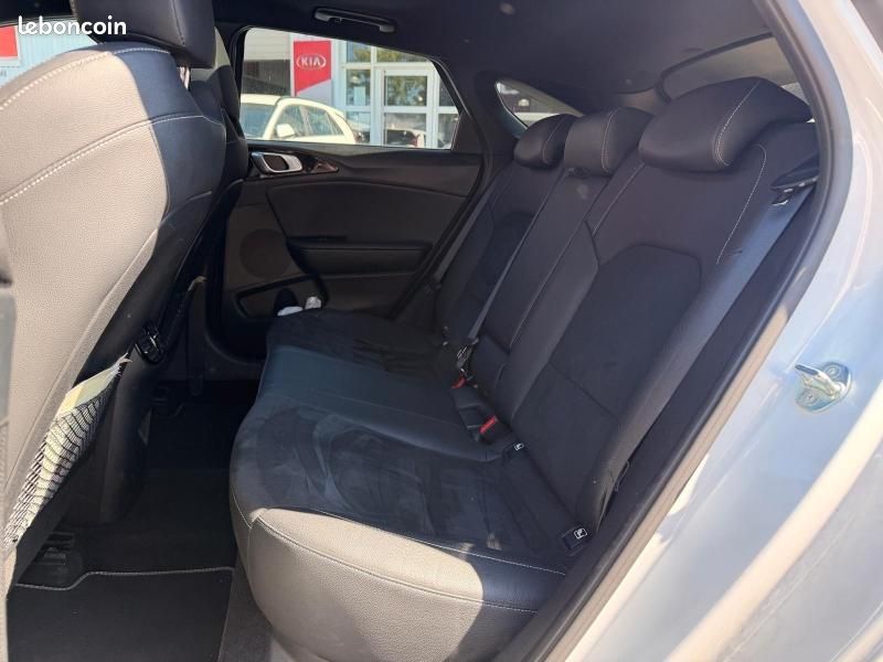 Kia ProCeed 1.5 T-GDI 160ch GT Line Premium DCT7 (image 14)