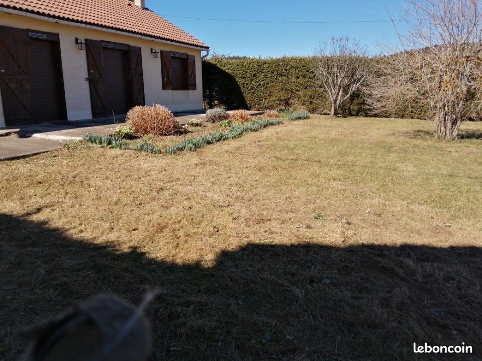Maison 3 pièces 90 m² · à Champagnac-le-Vieux · 90 m² · 130 000 €