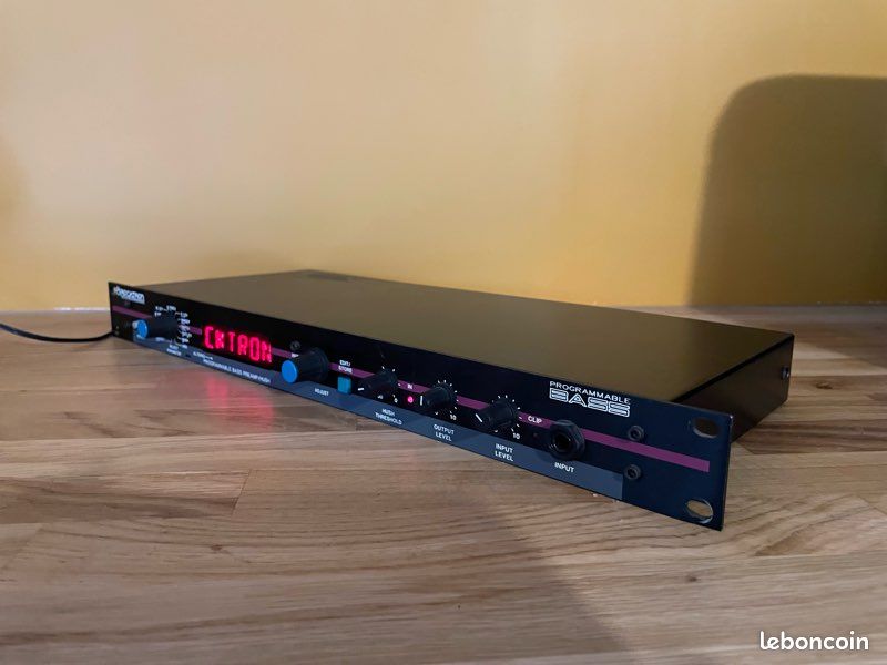 Rocktron Bass - Instruments de musique