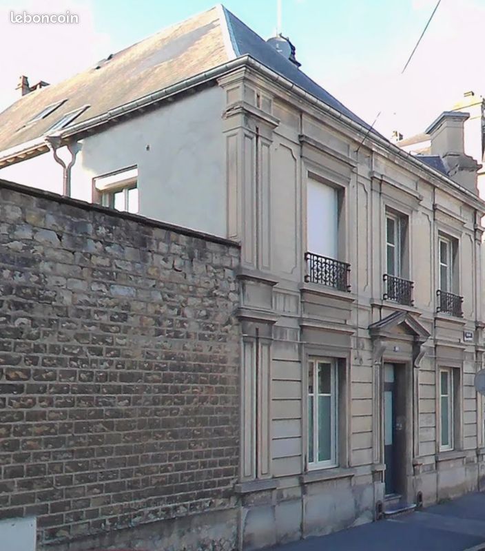 Appartement 4 pièces 130 m² · à Charleville-Mézières · 130 m² · 1 200 €/mois