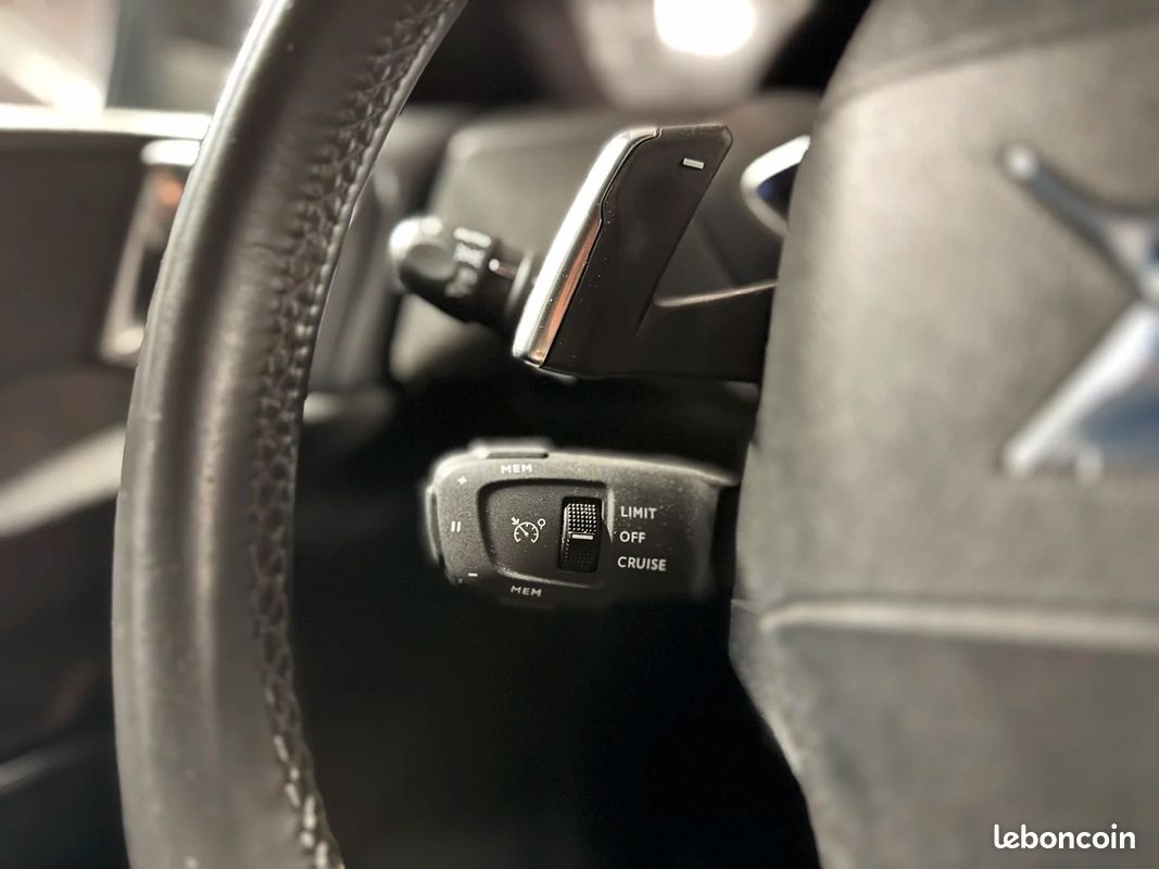 DS DS3 Crossback 1.2 Puretech 131 cv EAT8 Boite auto CHIC / COURROIE CHANGER ET ENTRETIEN FULL DS 12580 (image 15)