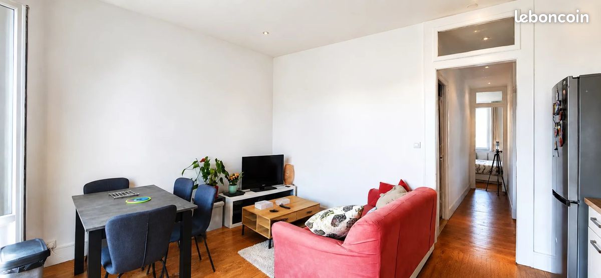 Appartement 2 pièces 64 m² · à Aix-les-Bains · 64 m² · 235 000 €