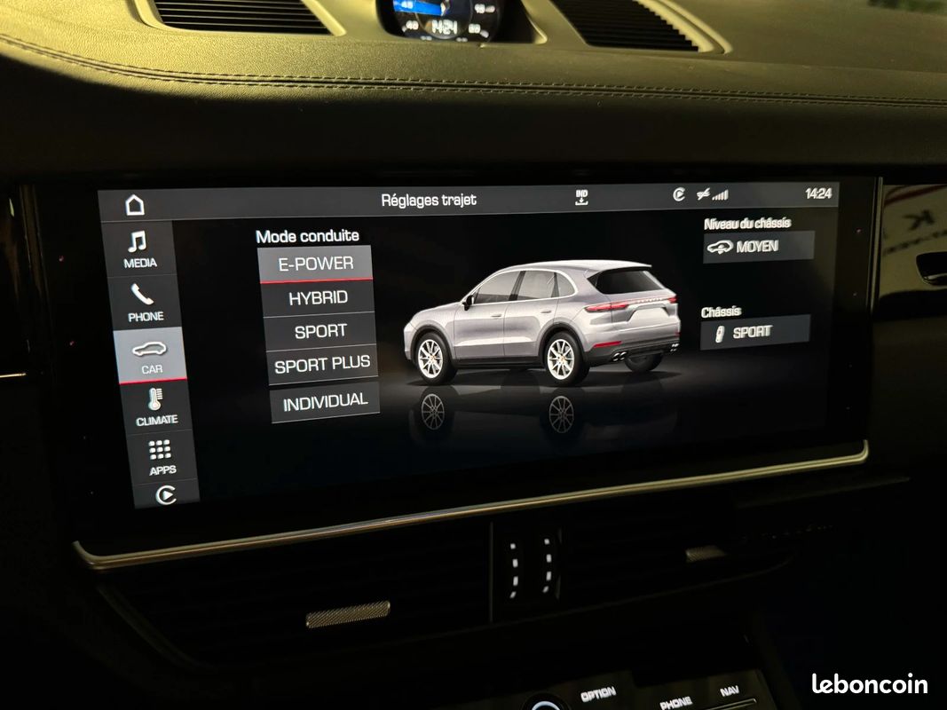 PORSCHE CAYENNE E-Hybrid 3.0 V6 462 ch Tiptronic BVA S / SUIVI PORSCHE (image 19)