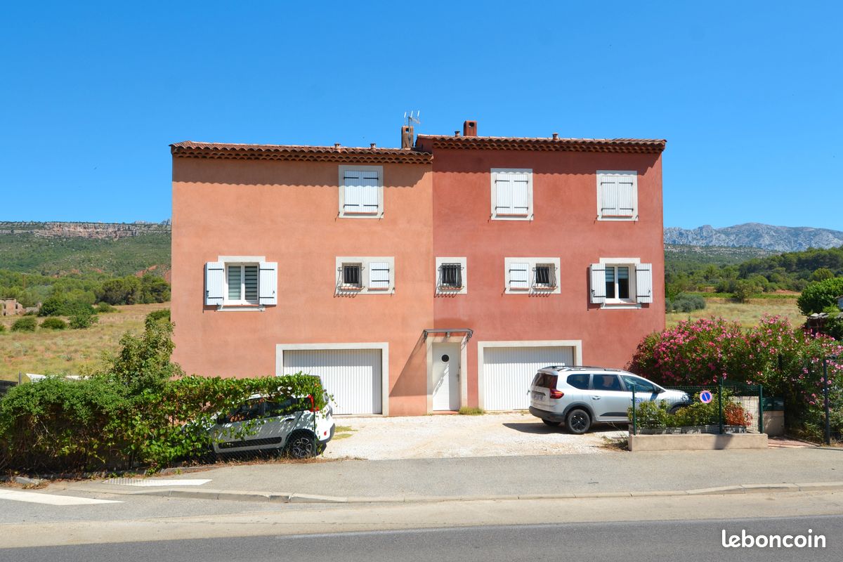 Maison 4 pièces 94 m² · à Rousset · 94 m² · 322 000 €